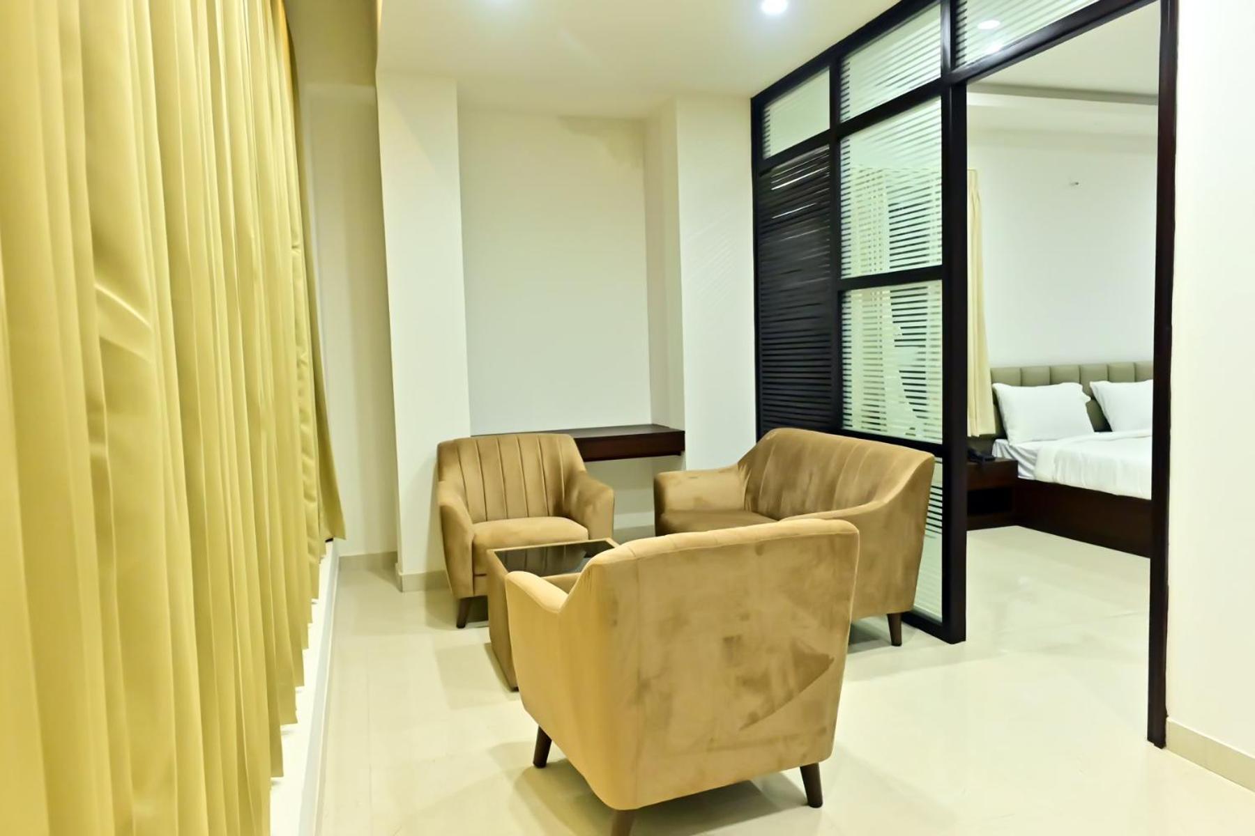 Downtown The Mallika Sapphire Chikmagalur Exterior photo