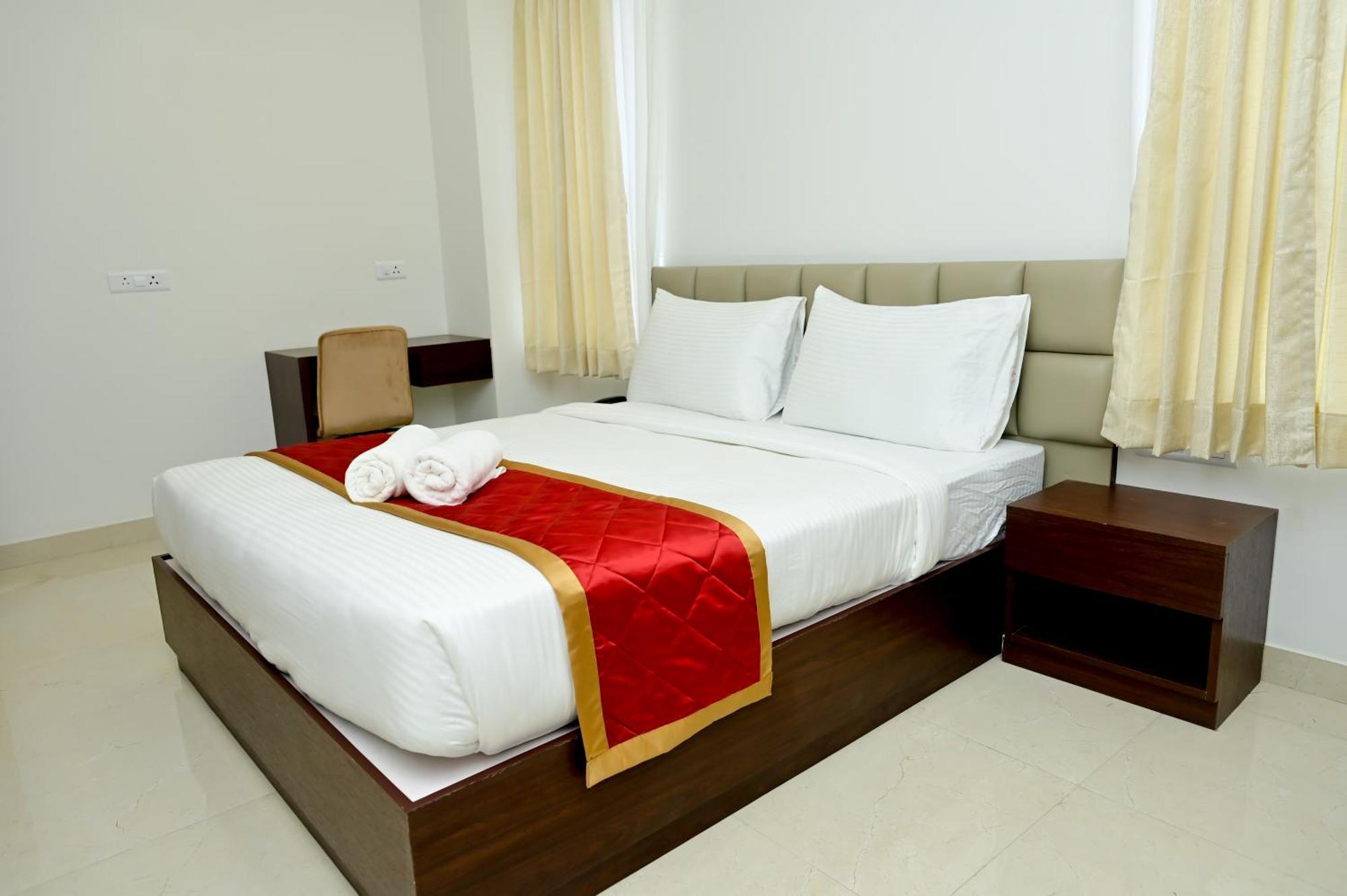 Downtown The Mallika Sapphire Chikmagalur Exterior photo