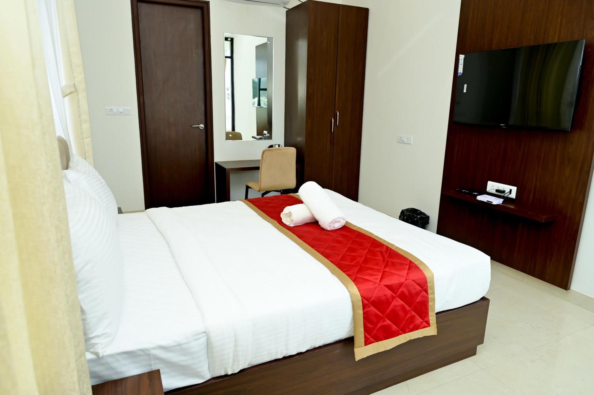 Downtown The Mallika Sapphire Chikmagalur Exterior photo